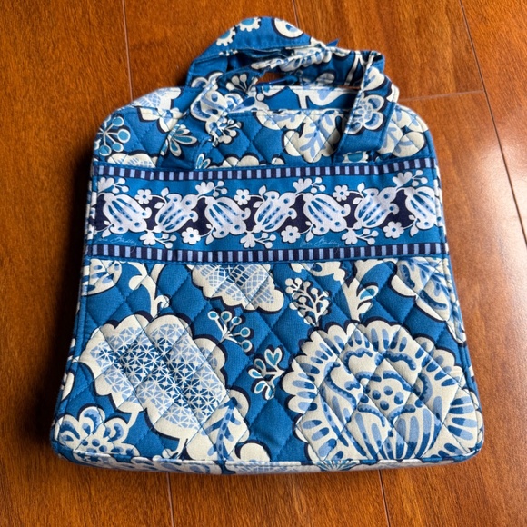 Vera Bradley Blue Lagoon Quilted Tech Organizer Travel Electronic Accessory Bag. - Picture 2 of 9